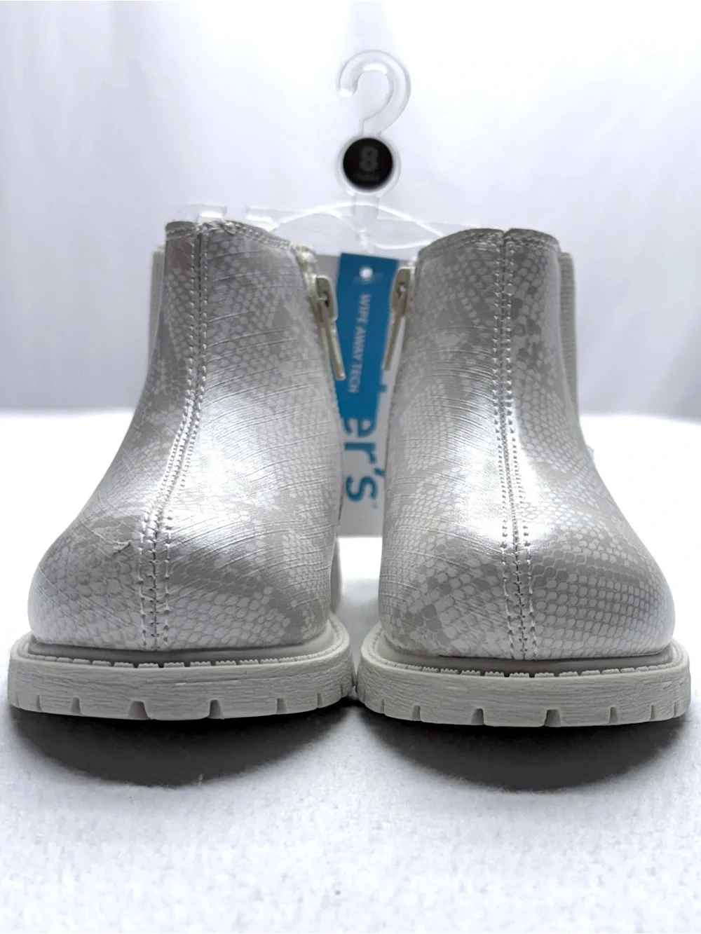 Carter's Bessy Chelsea Boots Girls 8 Gold Snakeskin Lug Sole NWT